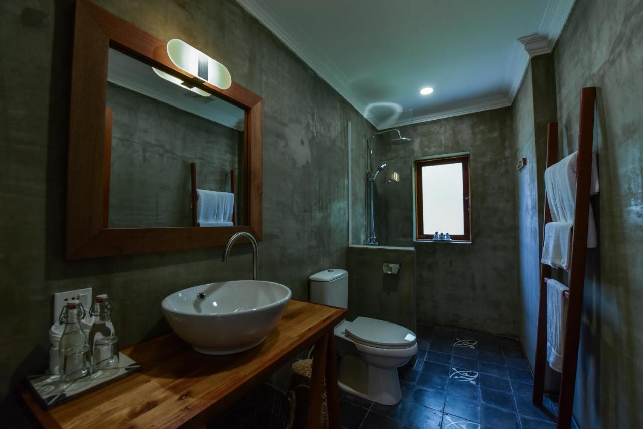 Oh Battambang Boutique Hotel Екстер'єр фото